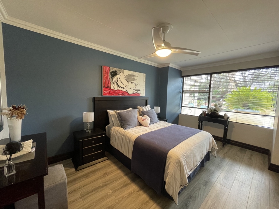 4 Bedroom Property for Sale in Heuwelsig Free State
